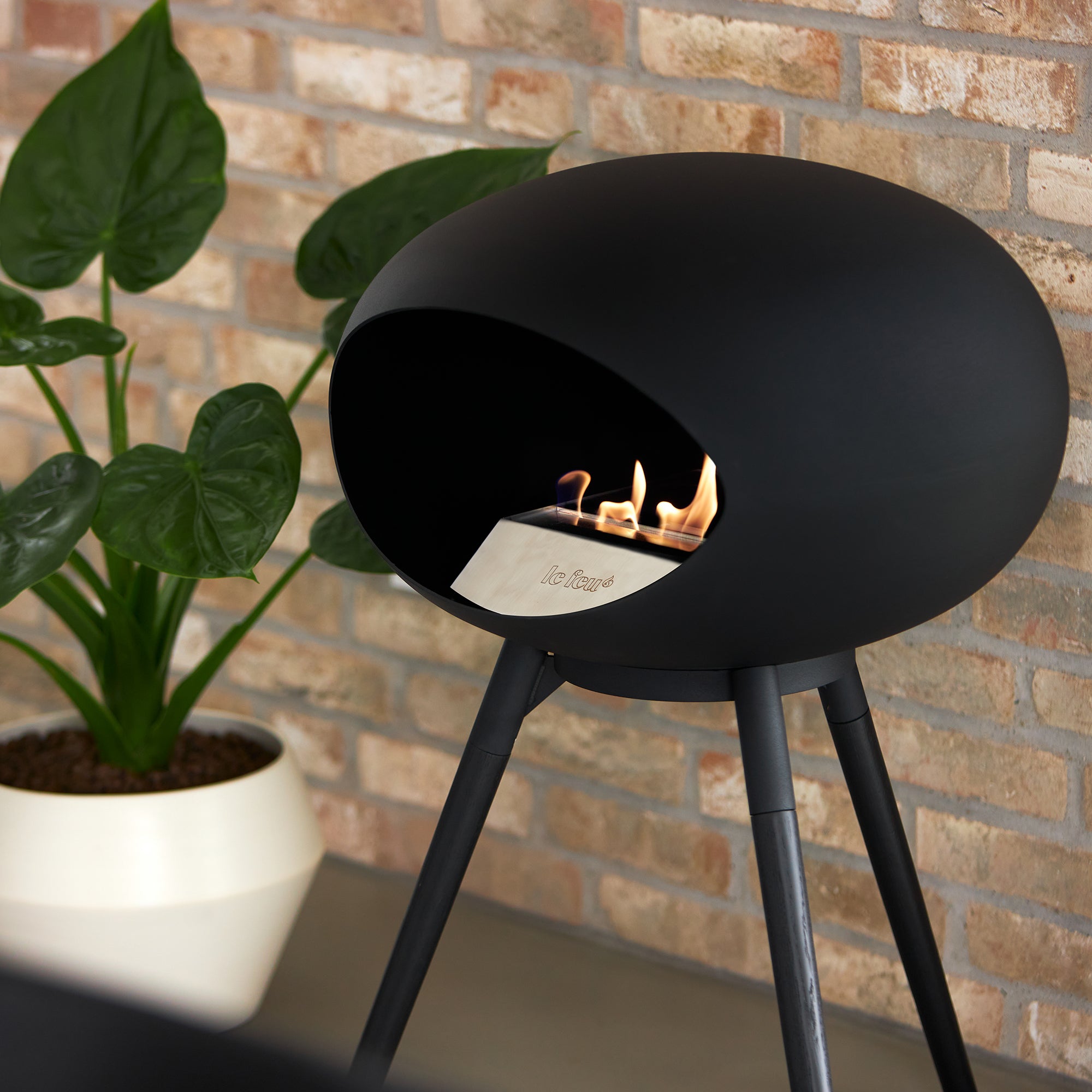 Ground Wood High Chromed Rose Gold Bio Fireplace with Rose Gold Burner