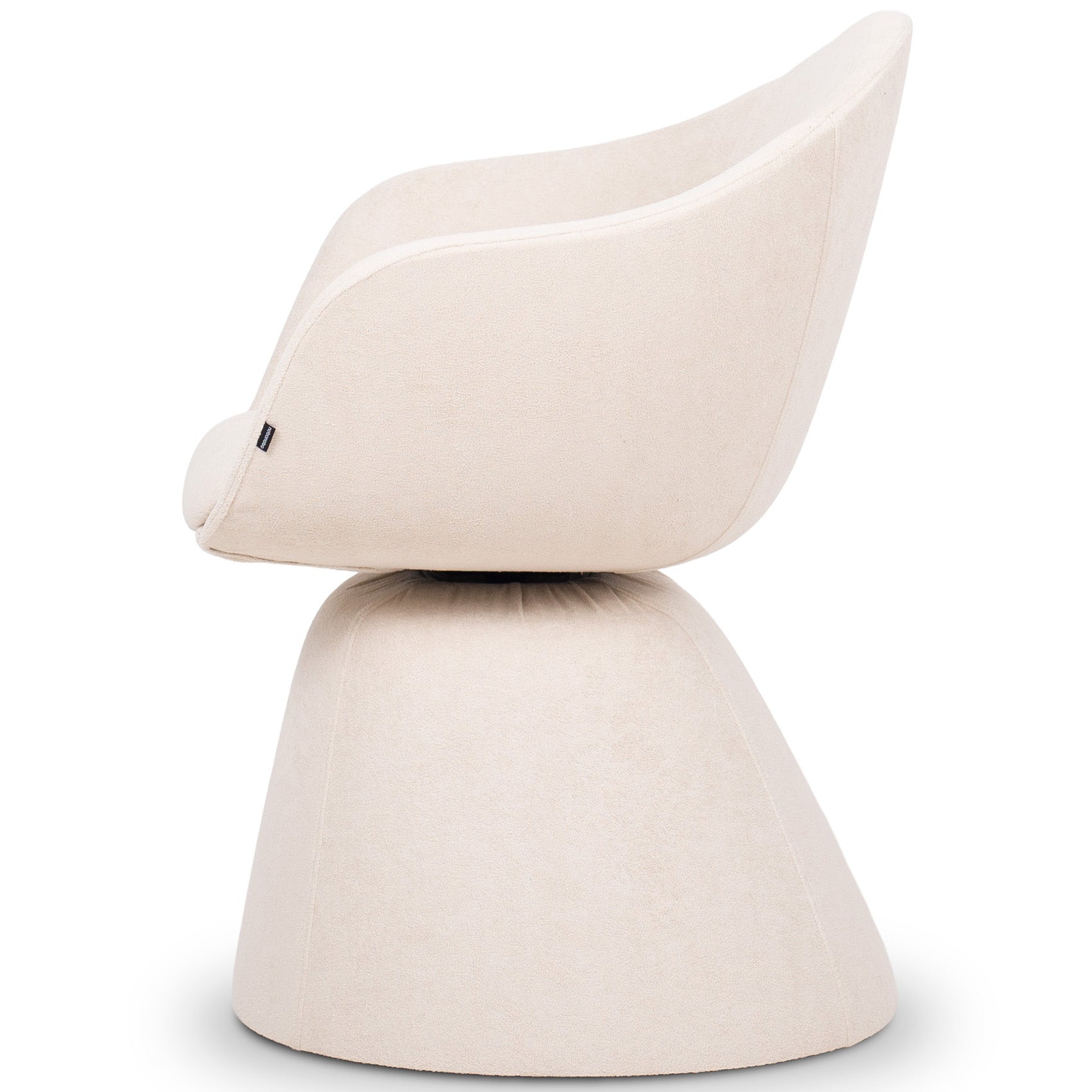 Elara Chair