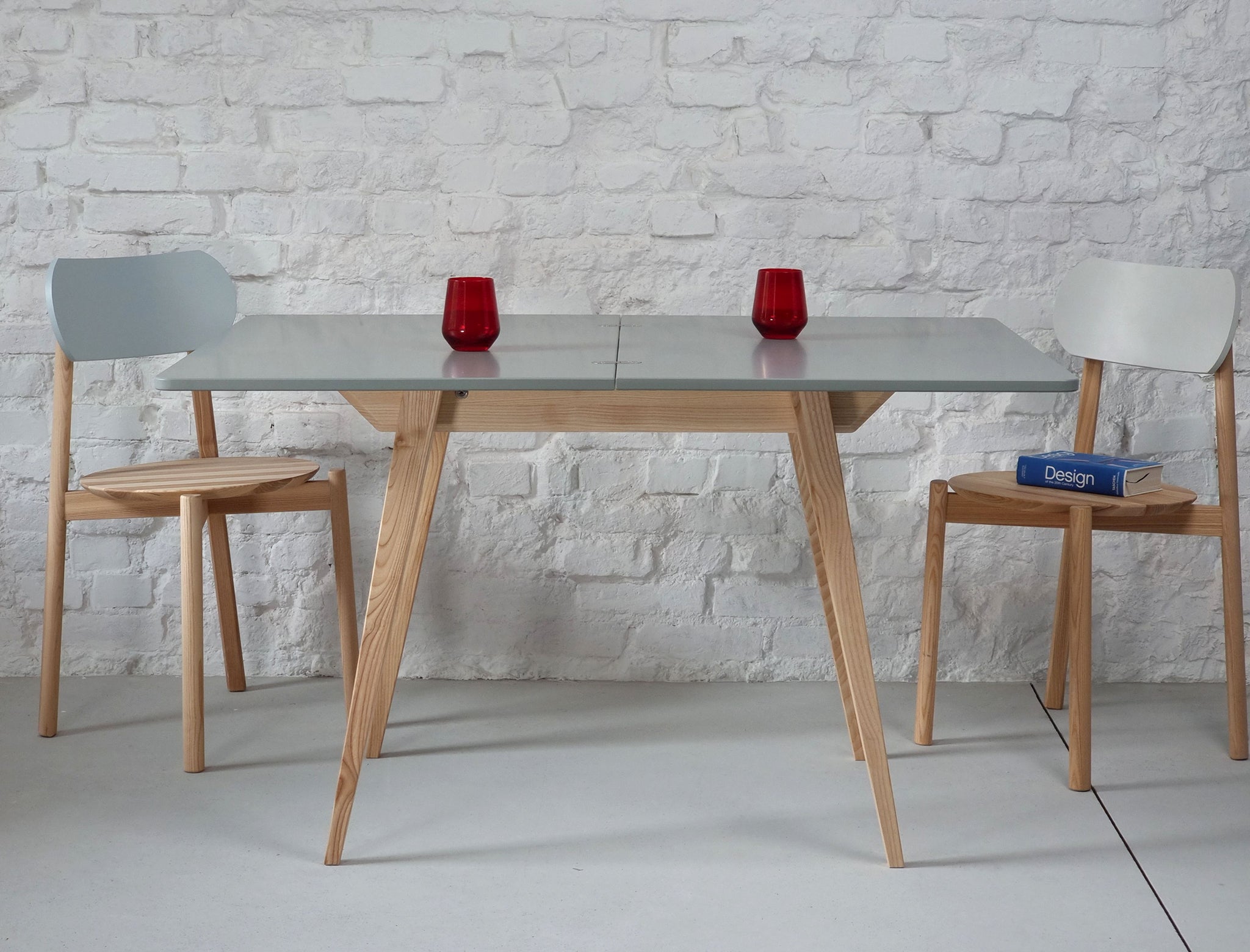 Envelope Extendable Dining Table