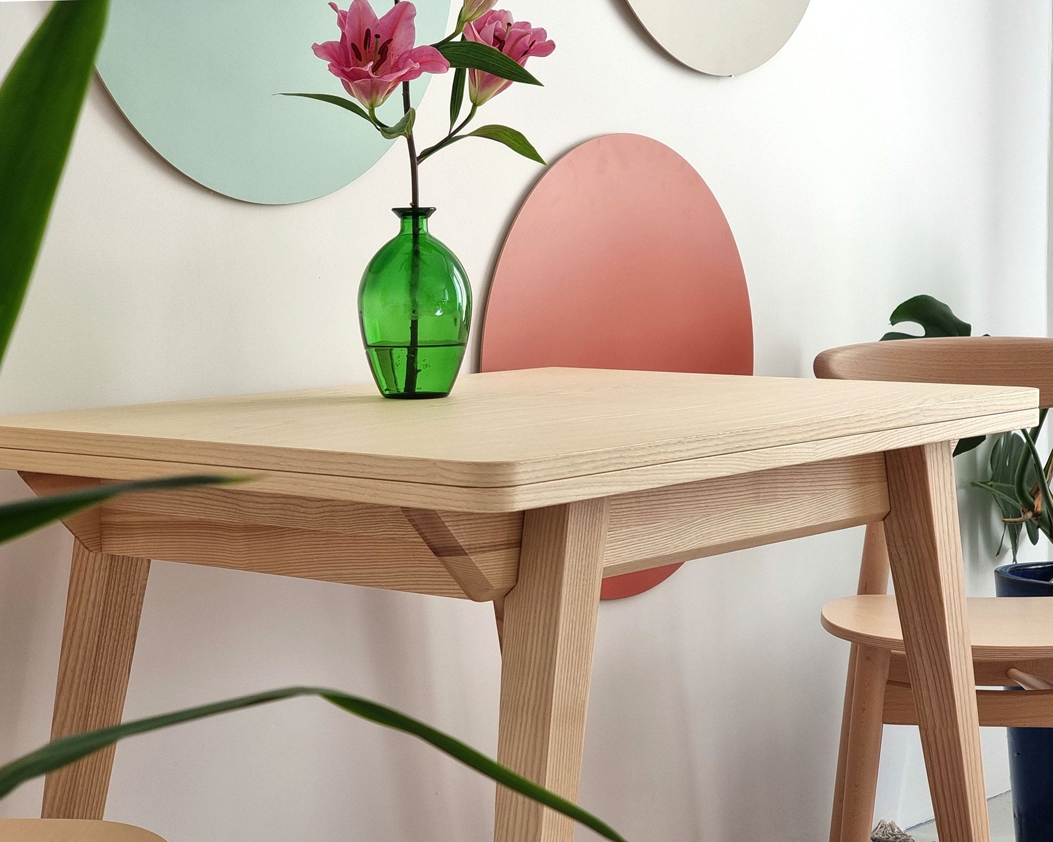 Envelope Veneered Extendable Dining Table