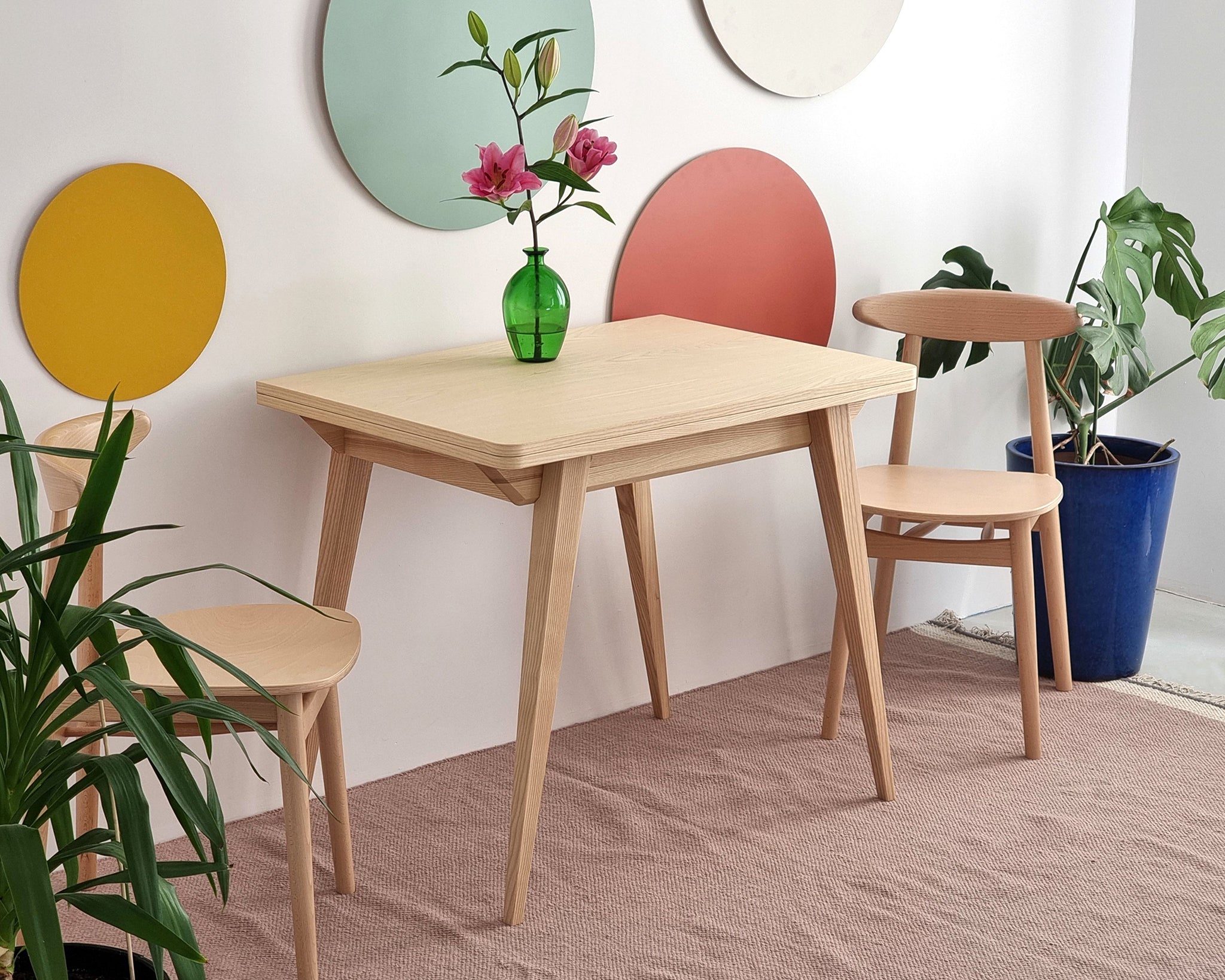 Envelope Veneered Extendable Dining Table
