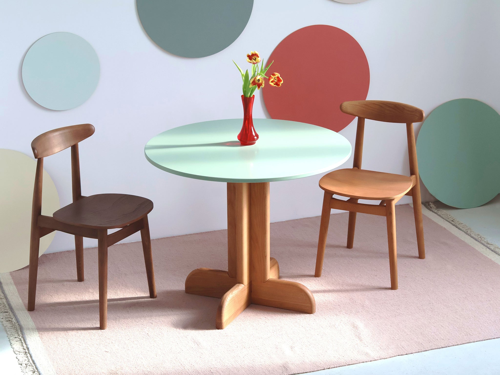 Dega Round Dining Table