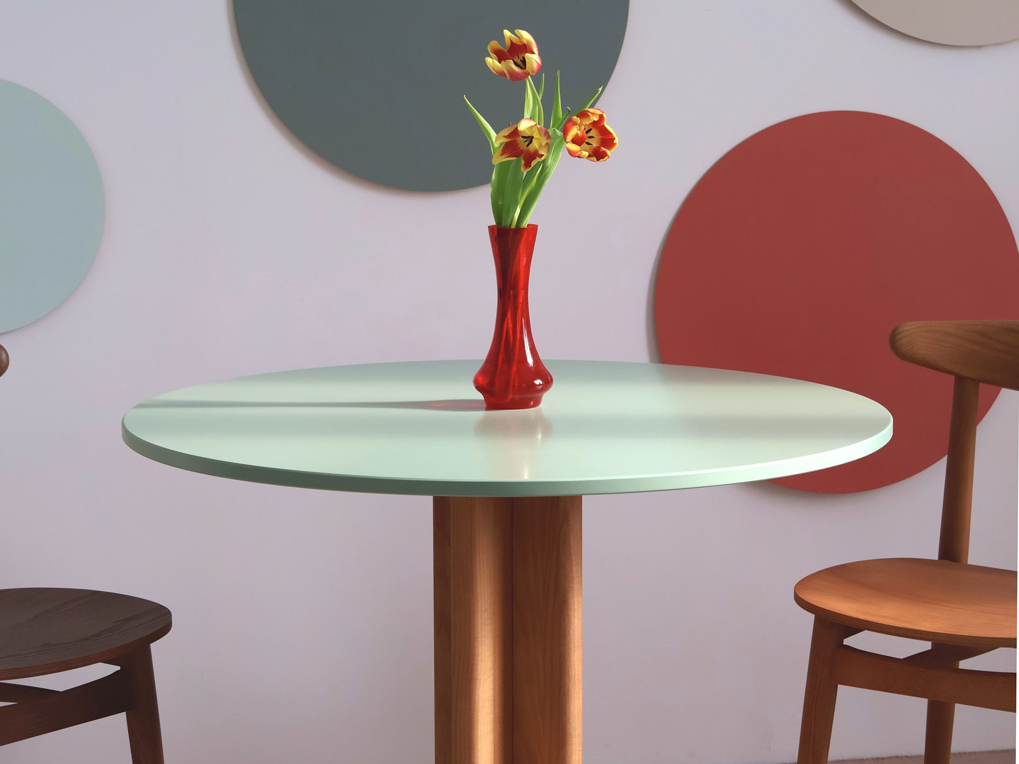 Dega Round Dining Table