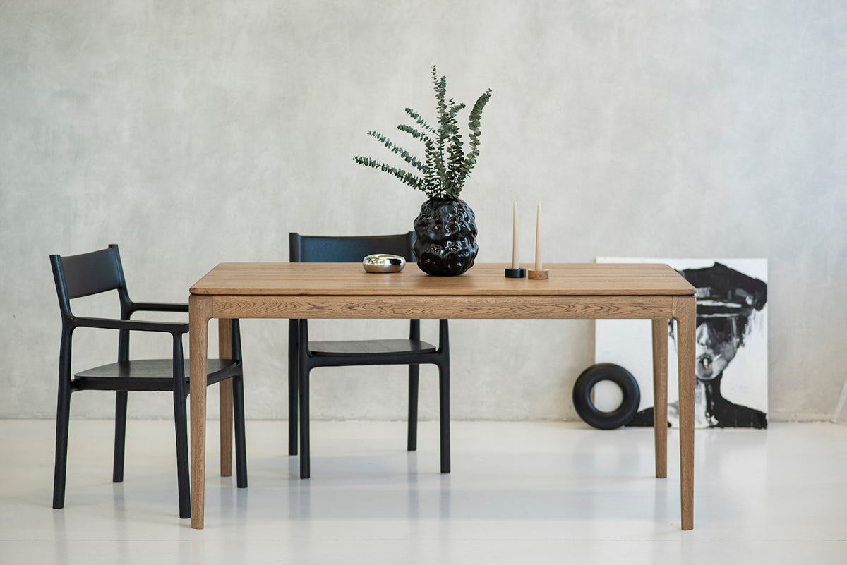 Filo Dining Table