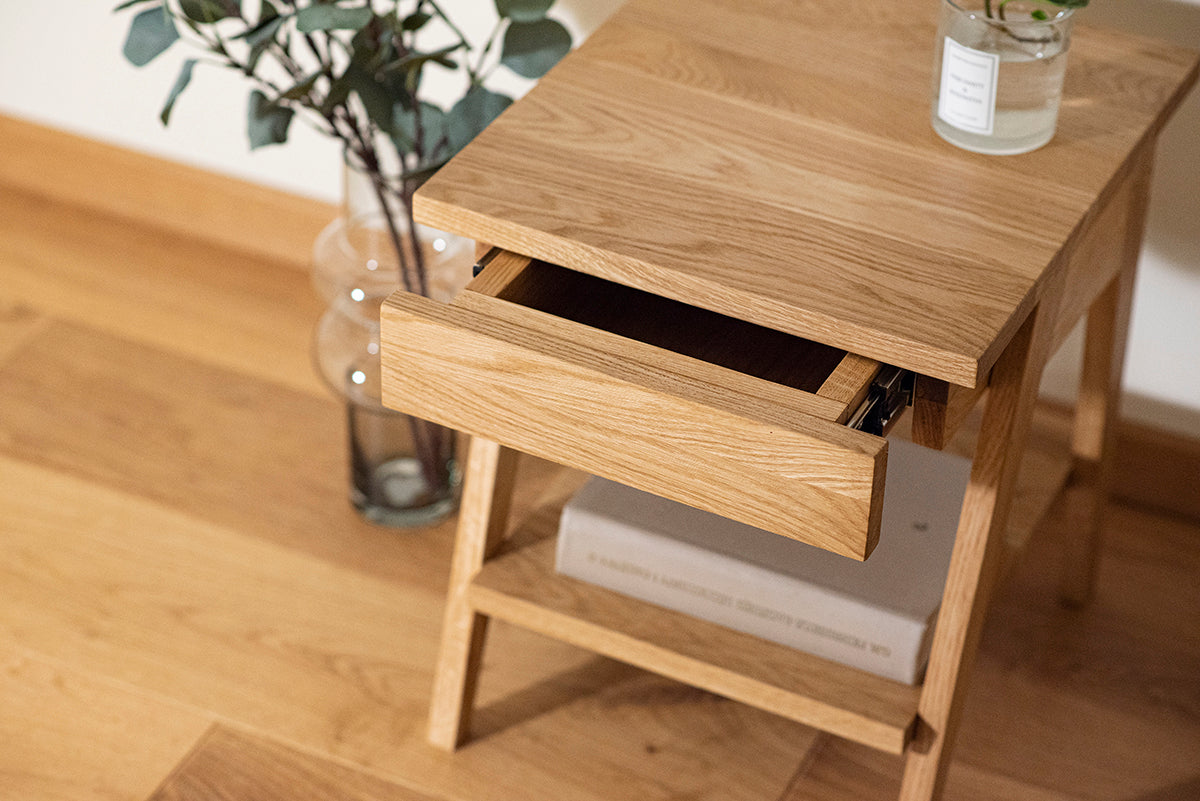 Piko Oak Bedside Table - WOO .Design