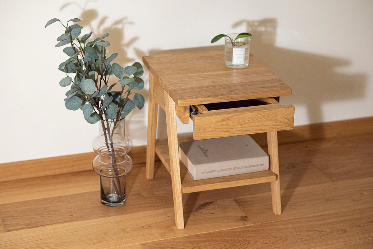 Piko Oak Bedside Table - WOO .Design