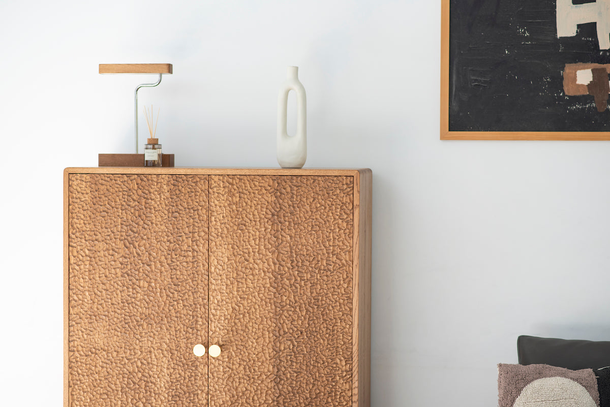 Pino Oak Cabinet