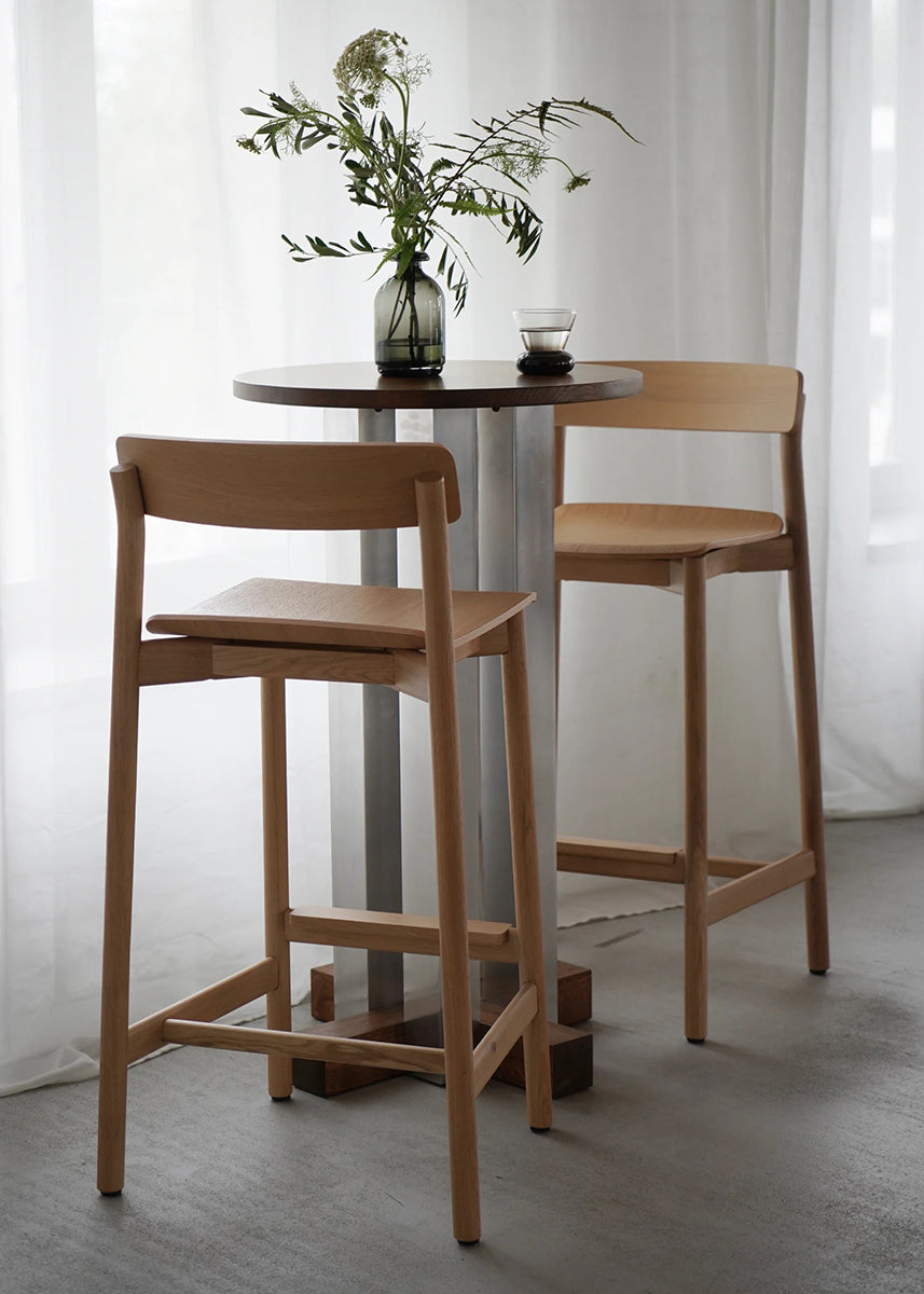 Arche Barstool