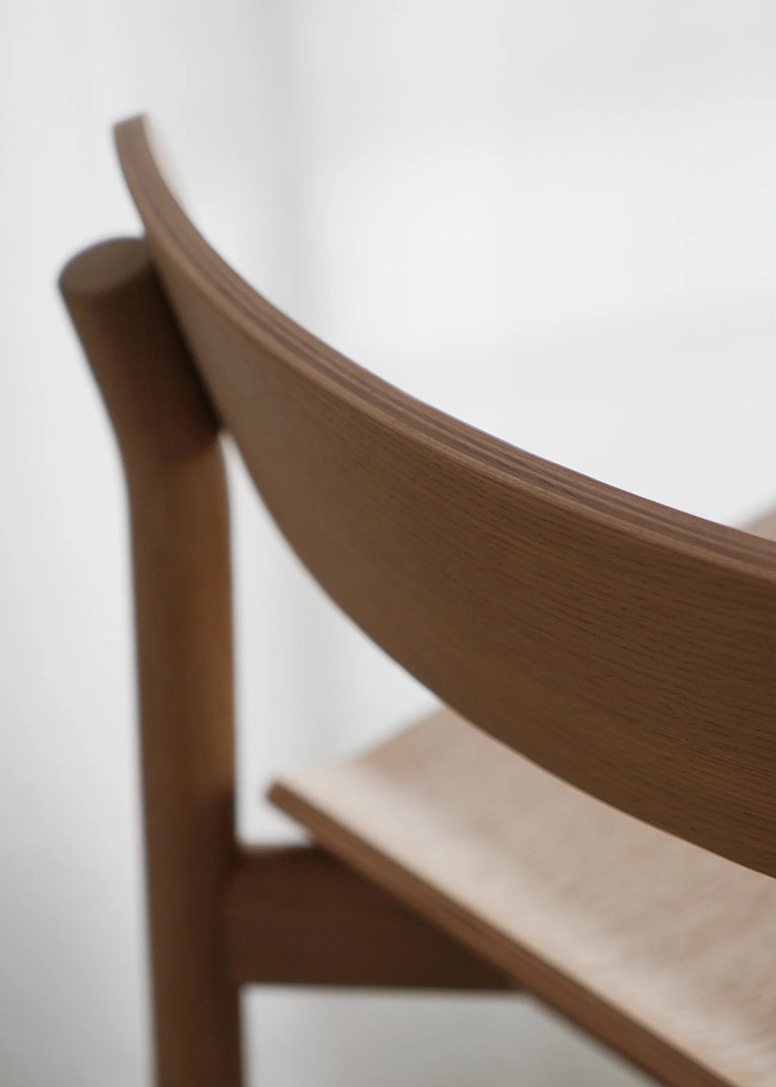 Arche Barstool