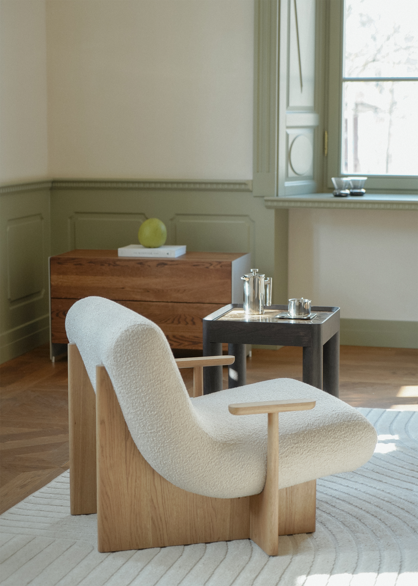 Kivo Lounge Chair