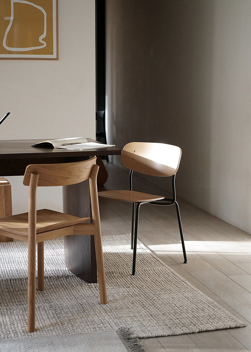 Splot Chair