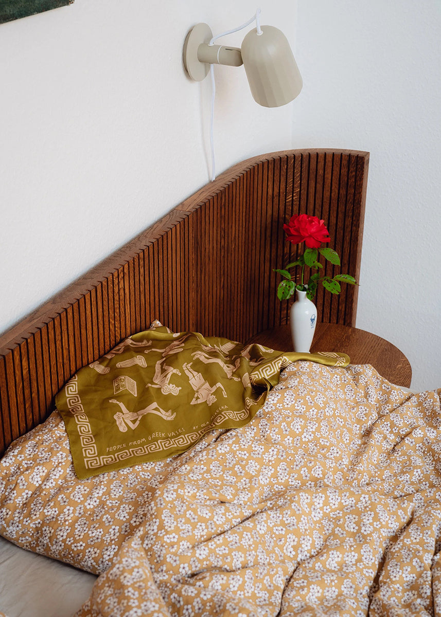 Hug Bed