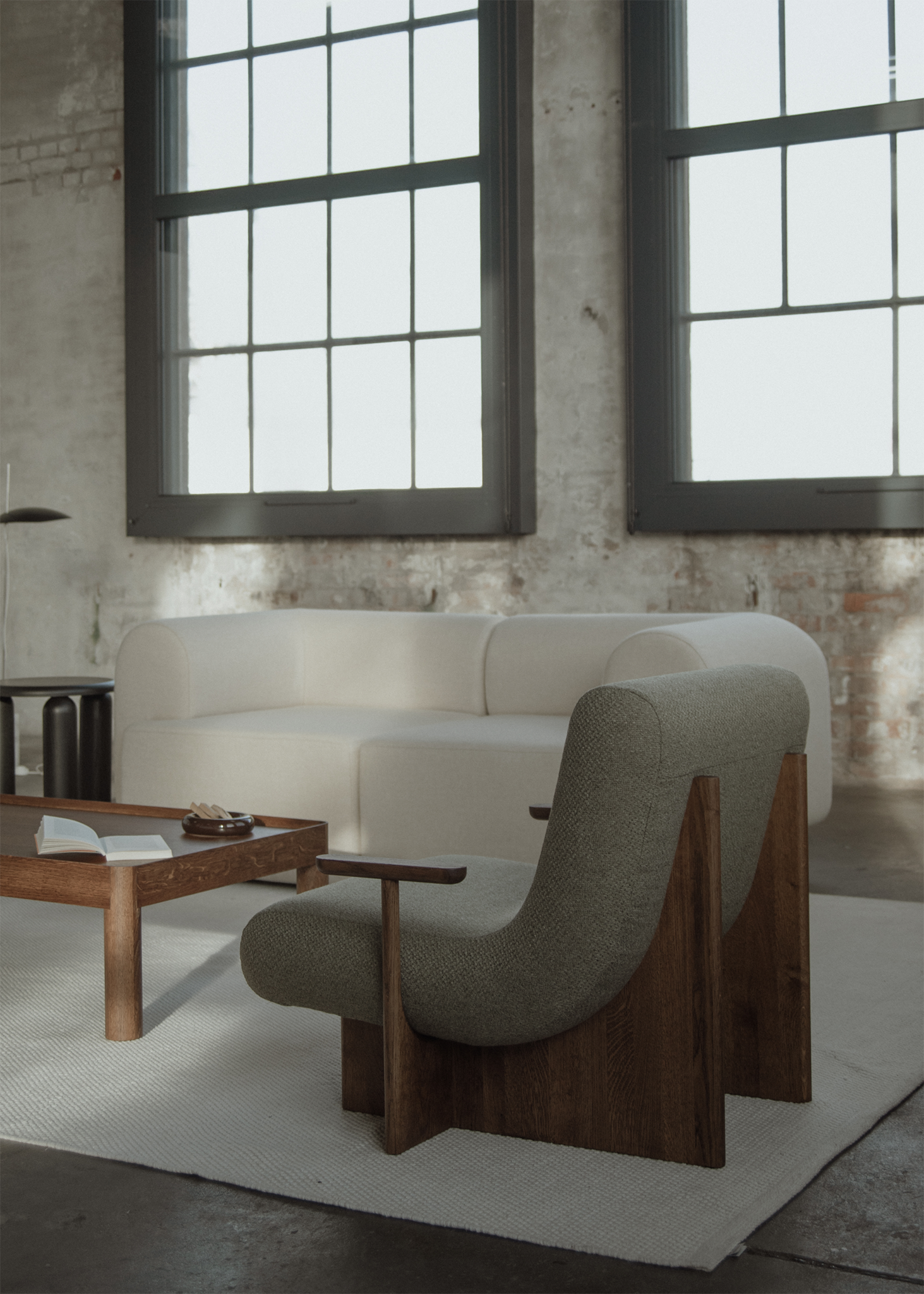 Kivo Lounge Chair