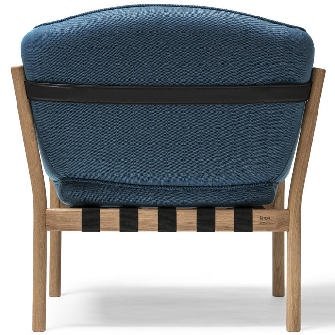 Dowel Armchair - WOO .Design