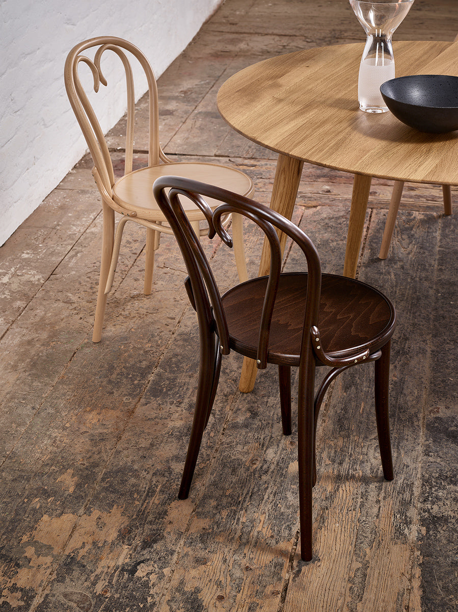 Malmö 707 Round Dining Table - WOO .Design