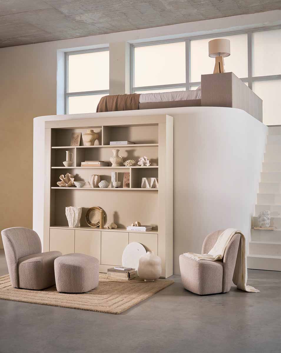 Wallcover Dust 4 Doors Wall Cabinet