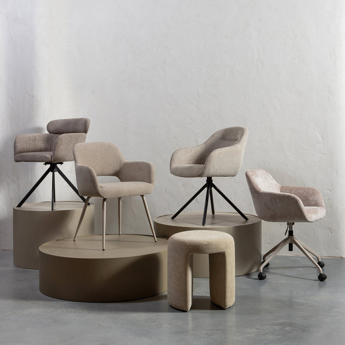 Fenne Swivel Dining Chair