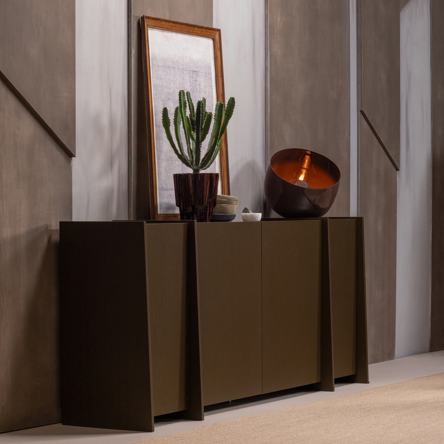 Mero High Gloss Table Lamp