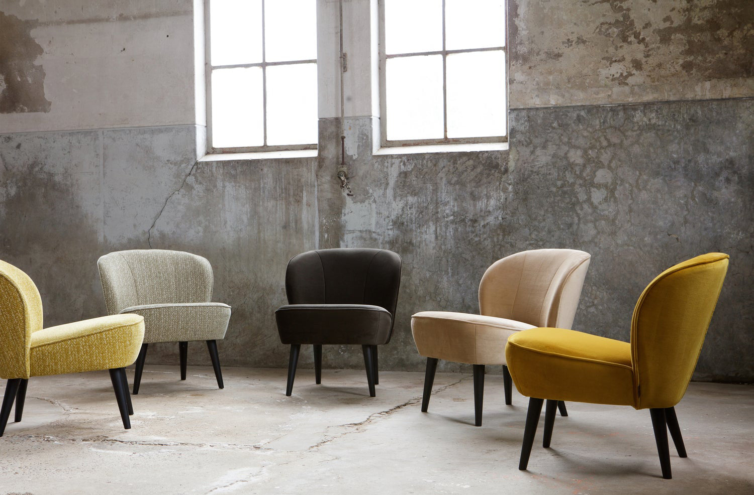 Sara Armchair