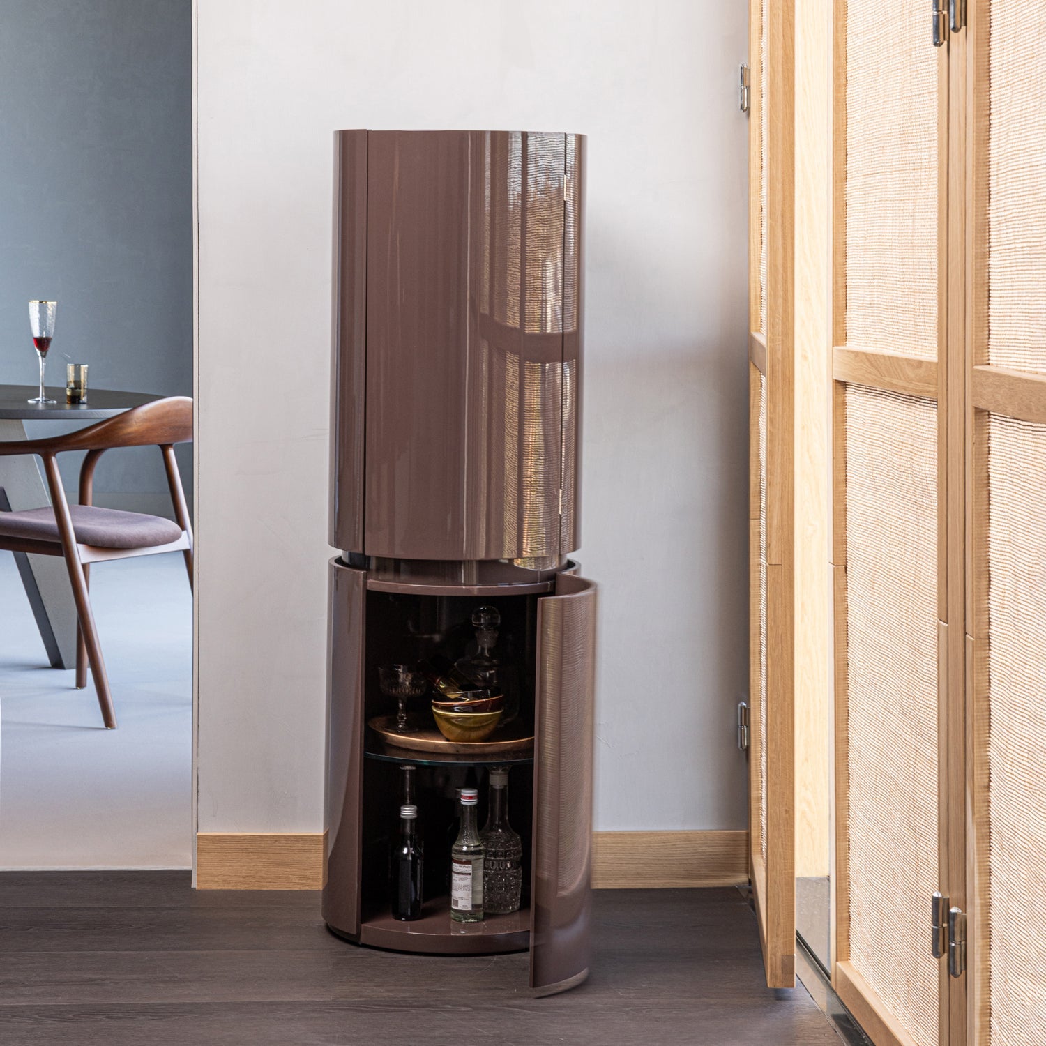 Sera Dark Brown Gloss Round Cabinet