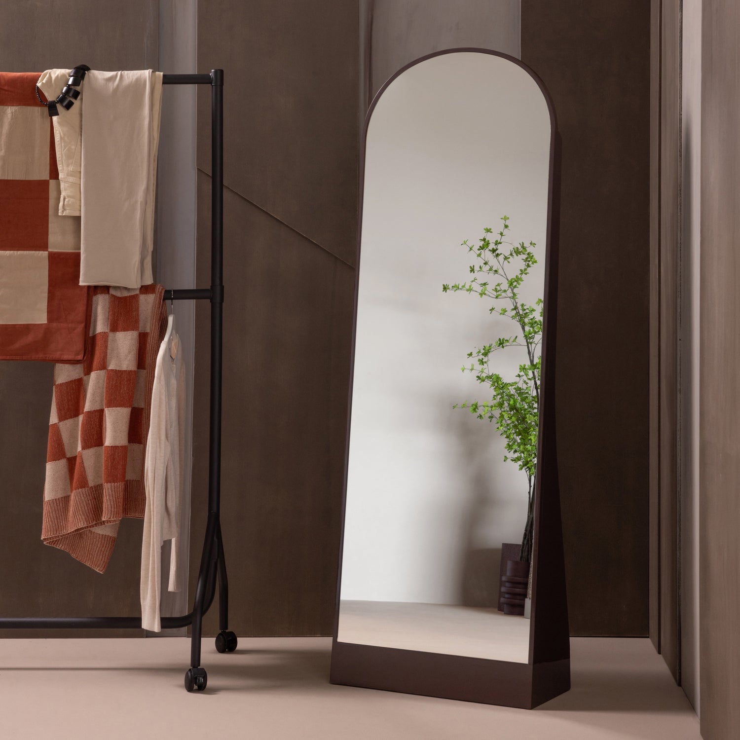 Solari High Gloss Dressing Mirror