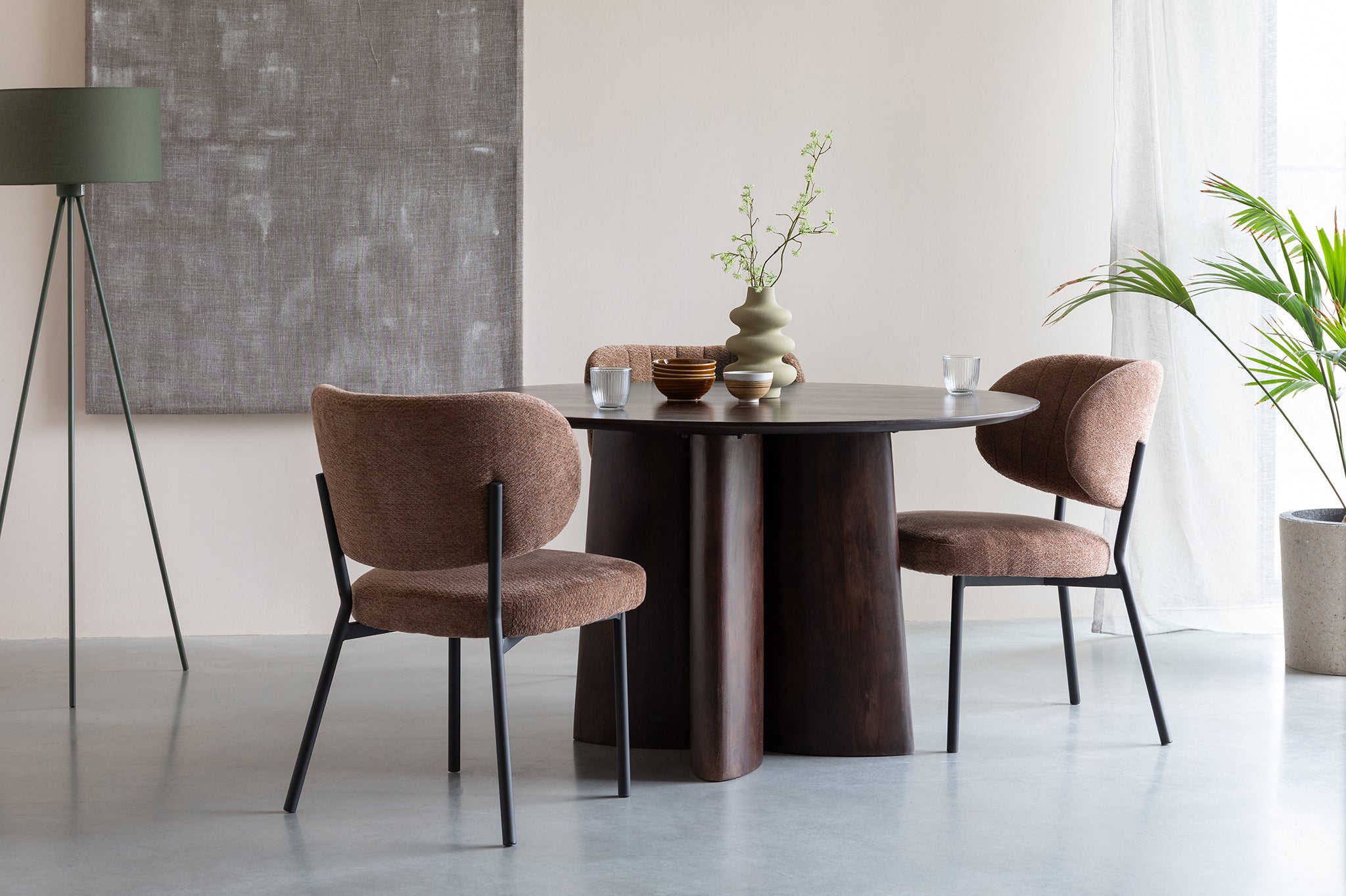 Balder Dining Table