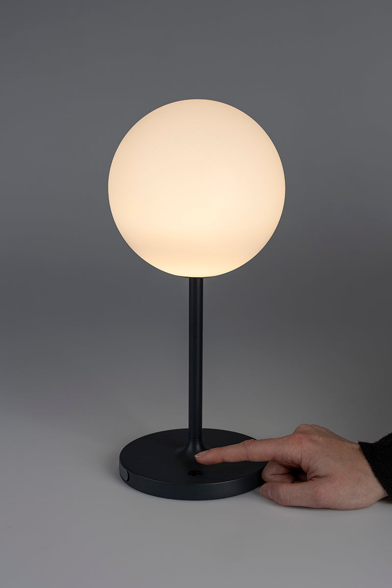 Hub LED Table Lamp - WOO .Design