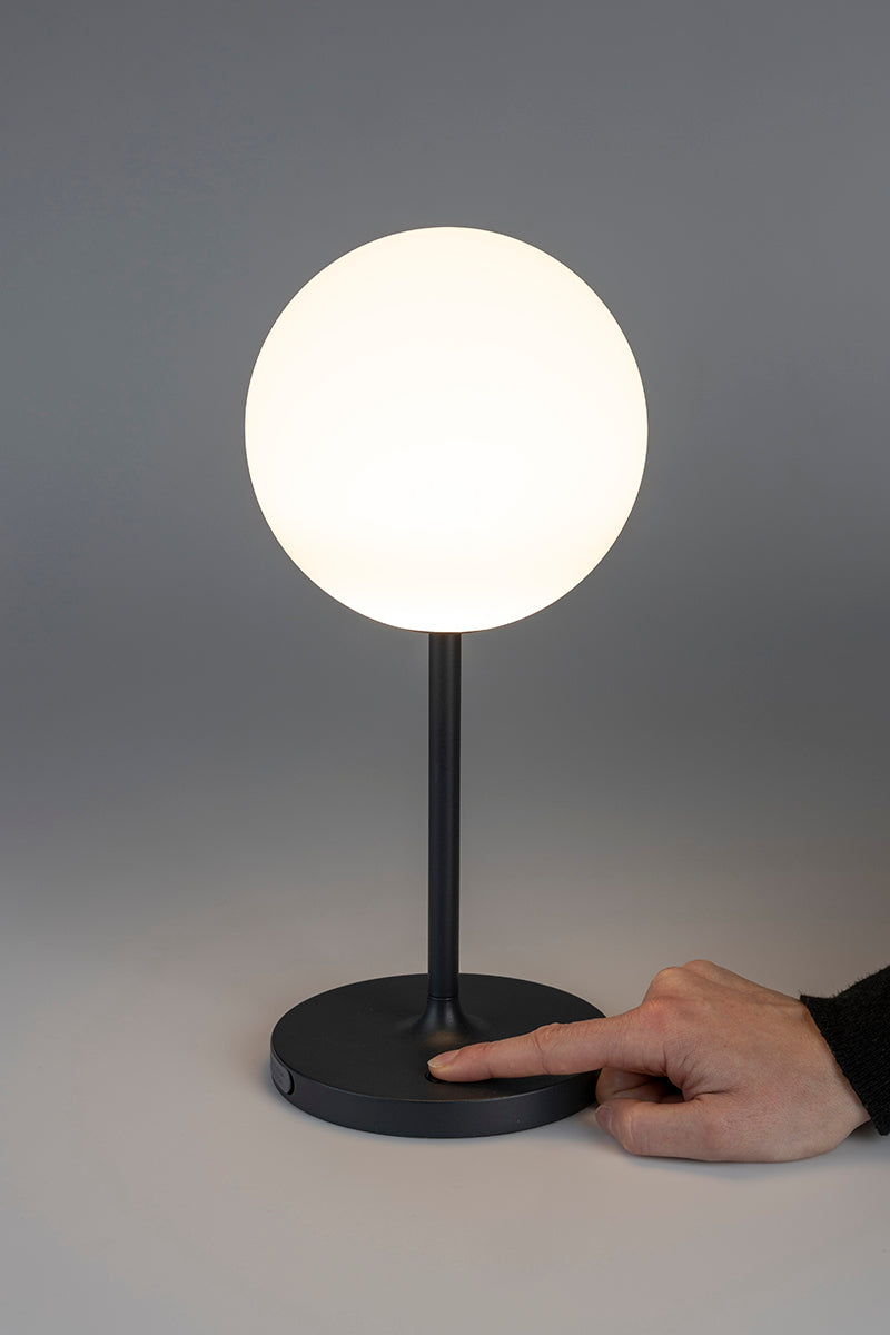 Hub LED Table Lamp - WOO .Design