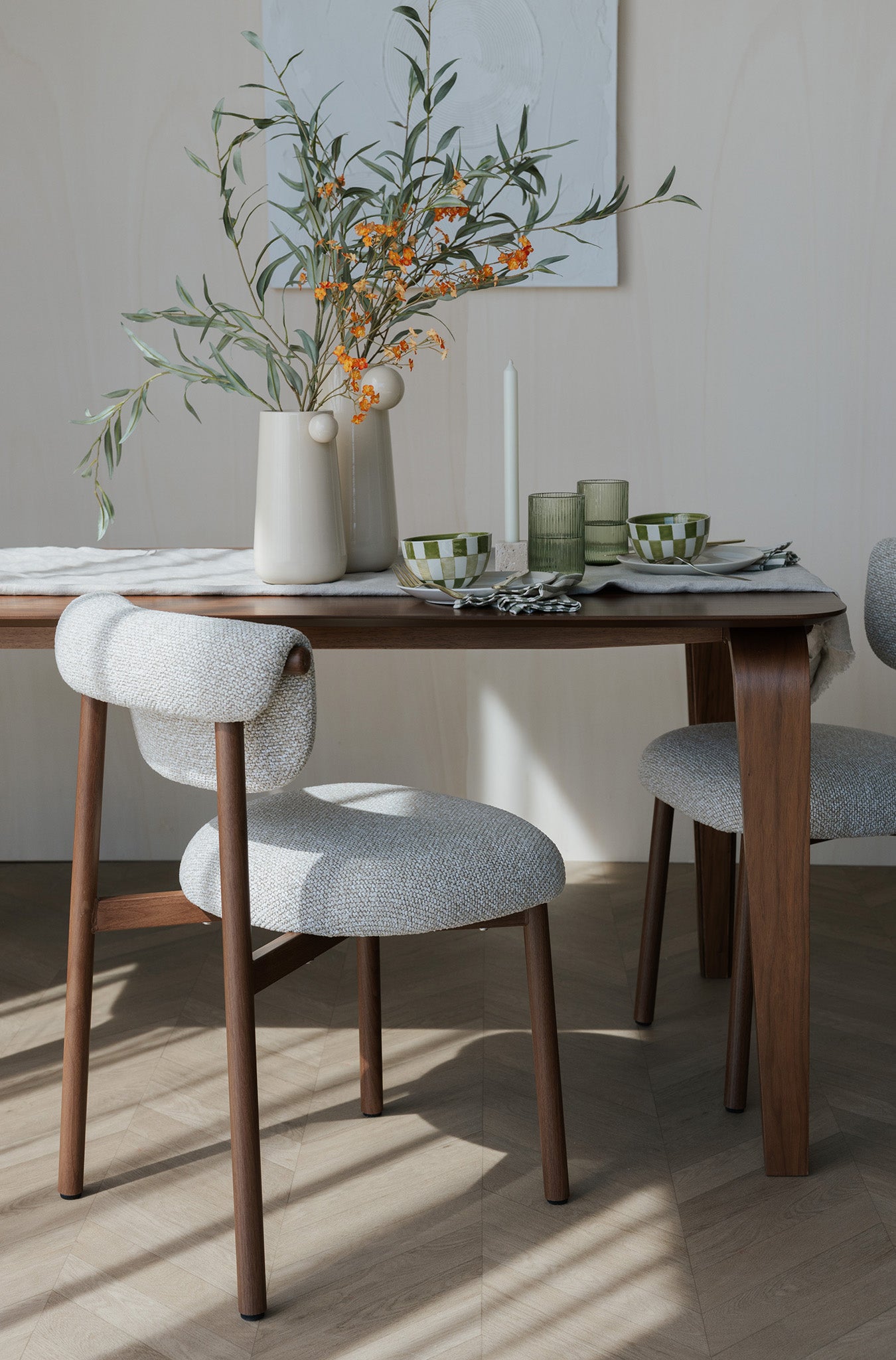 Lee Chair