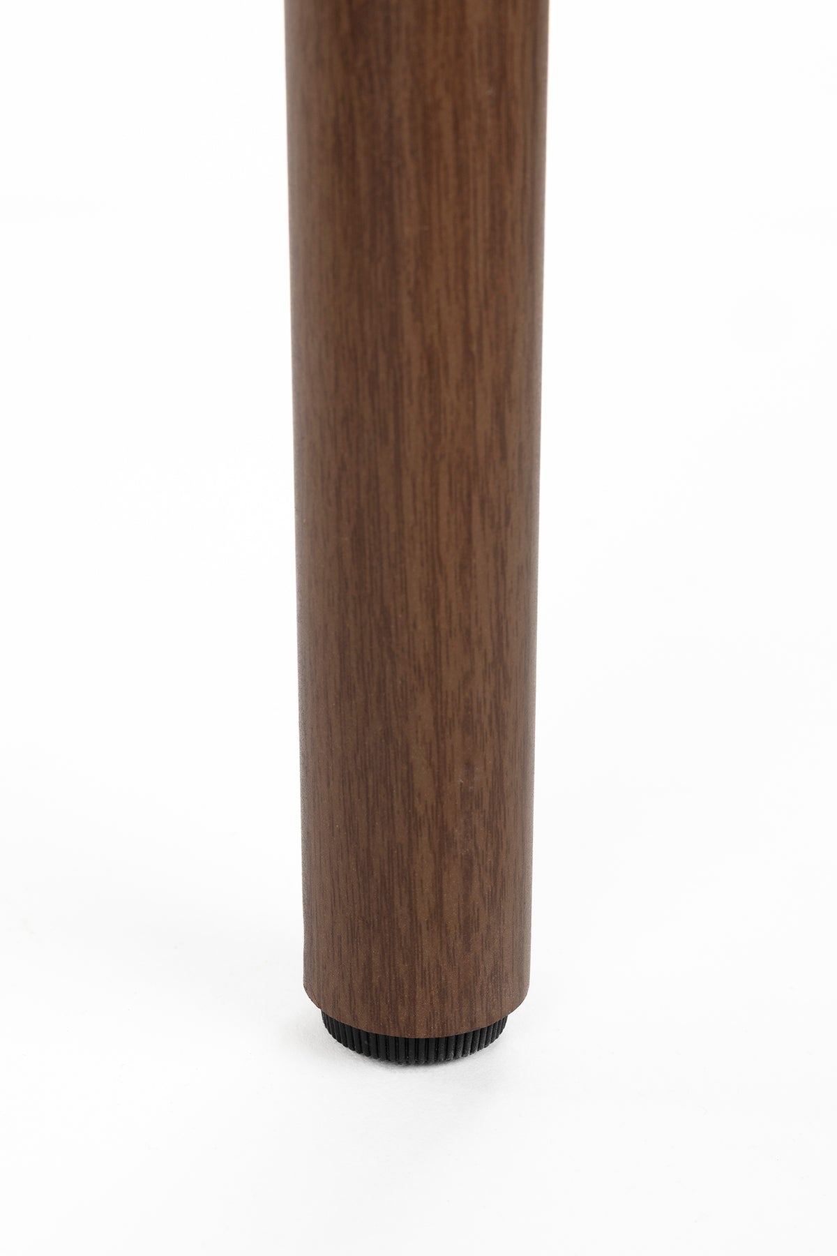 Lee Chair