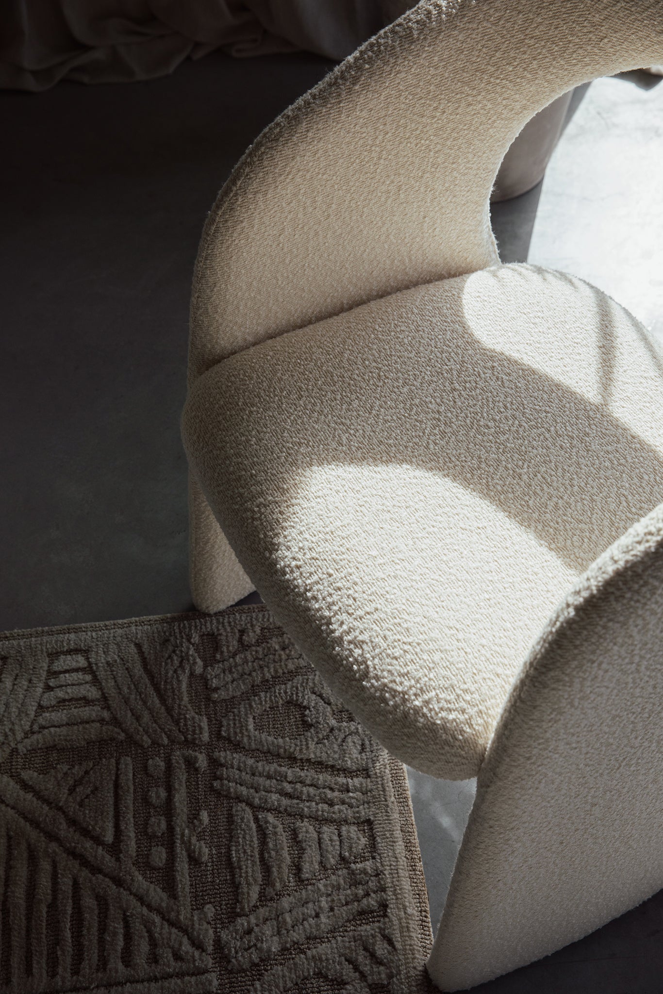 Maire Chair