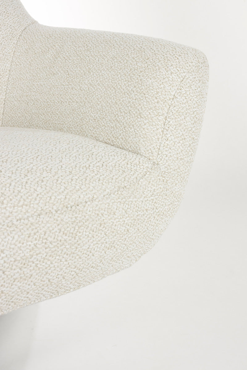 Yuki Lounge Chair