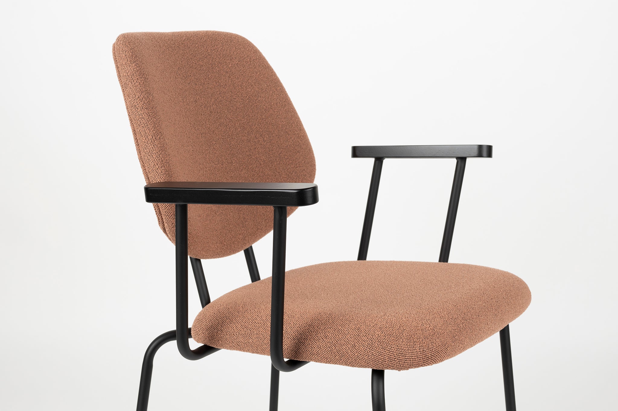 Zelo Armchair
