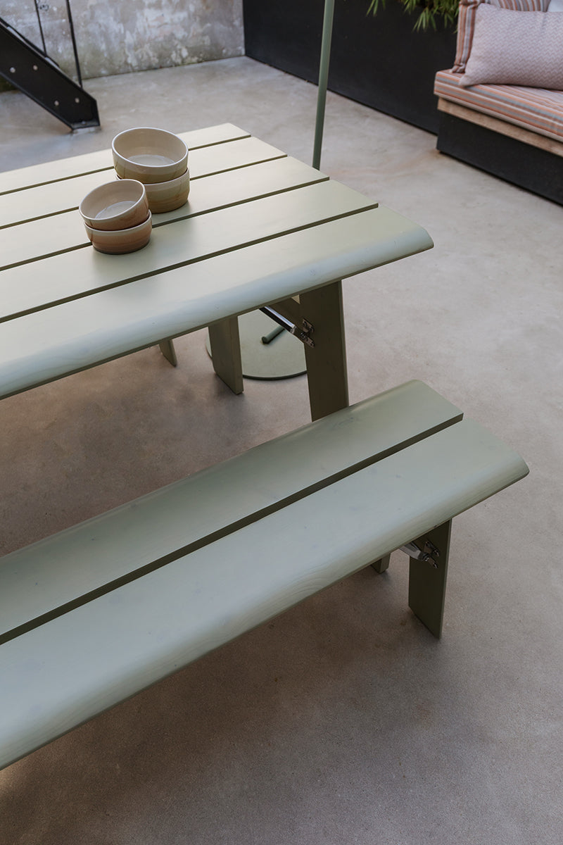 Avenue Outdoor Set