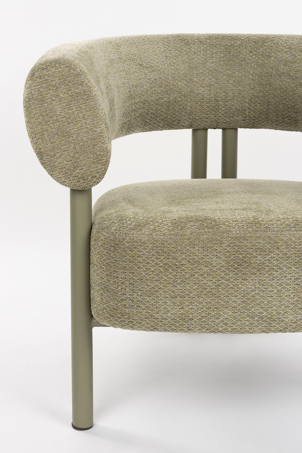 Heels Lounge Chair