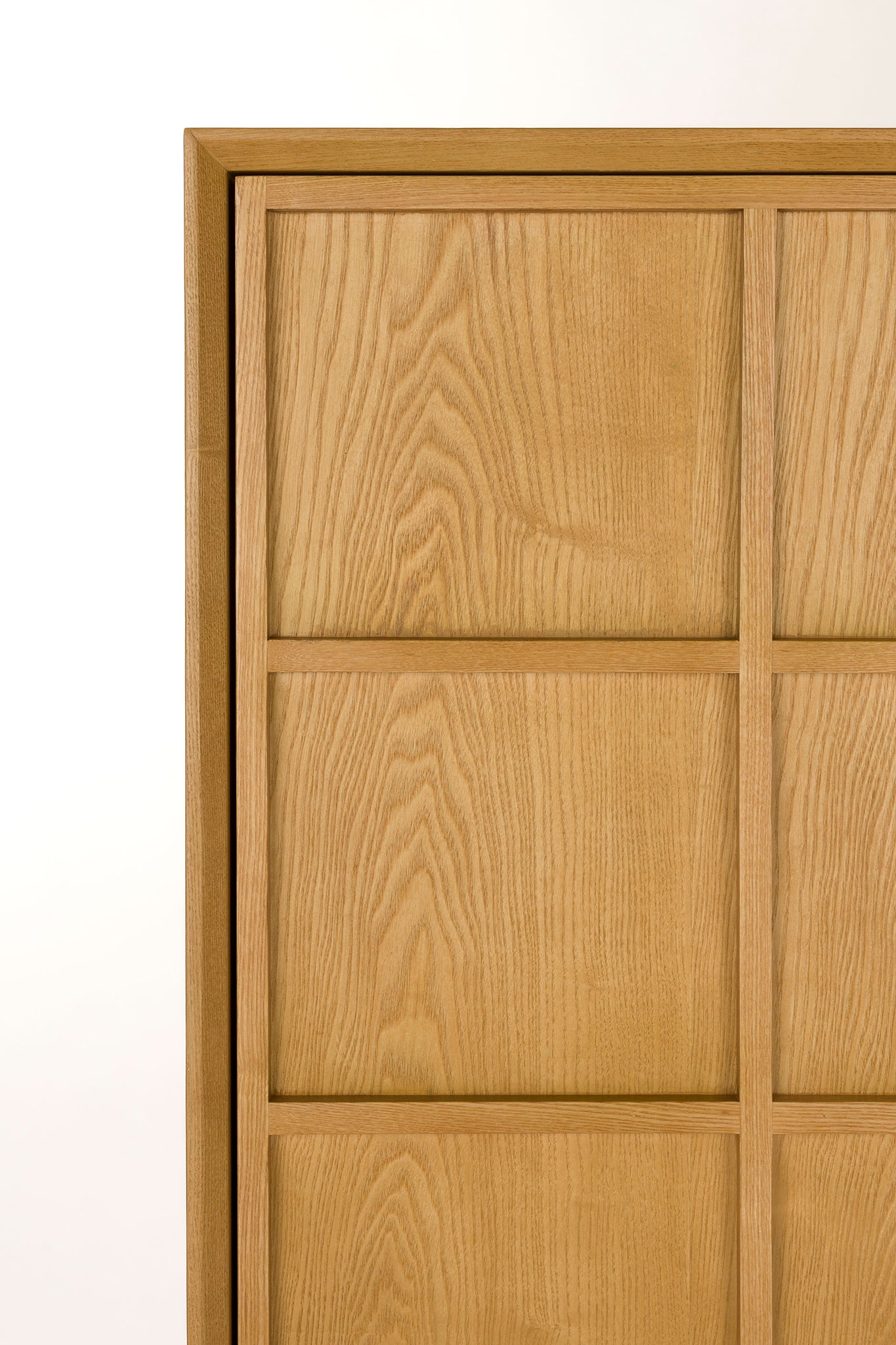 Raster Cabinet