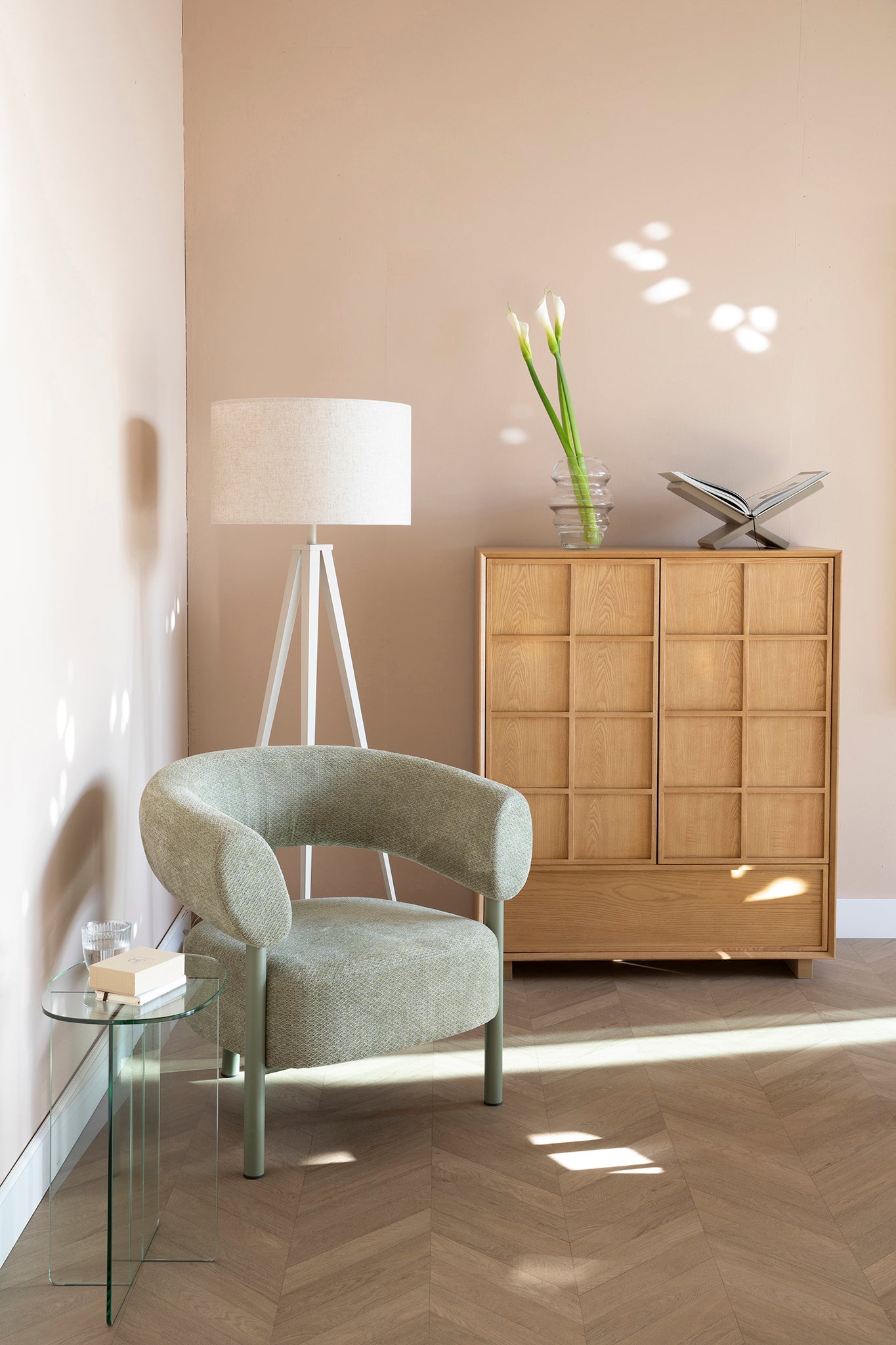 Raster Cabinet