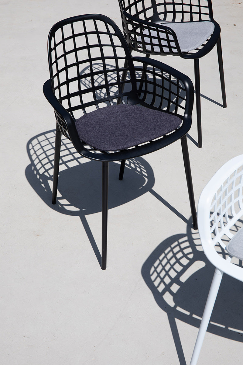 Albert Kuip Garden Armchair