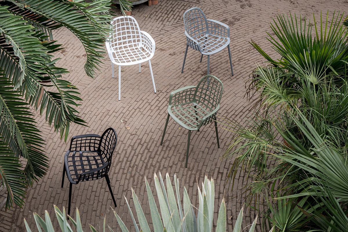 Albert Kuip Garden Armchair