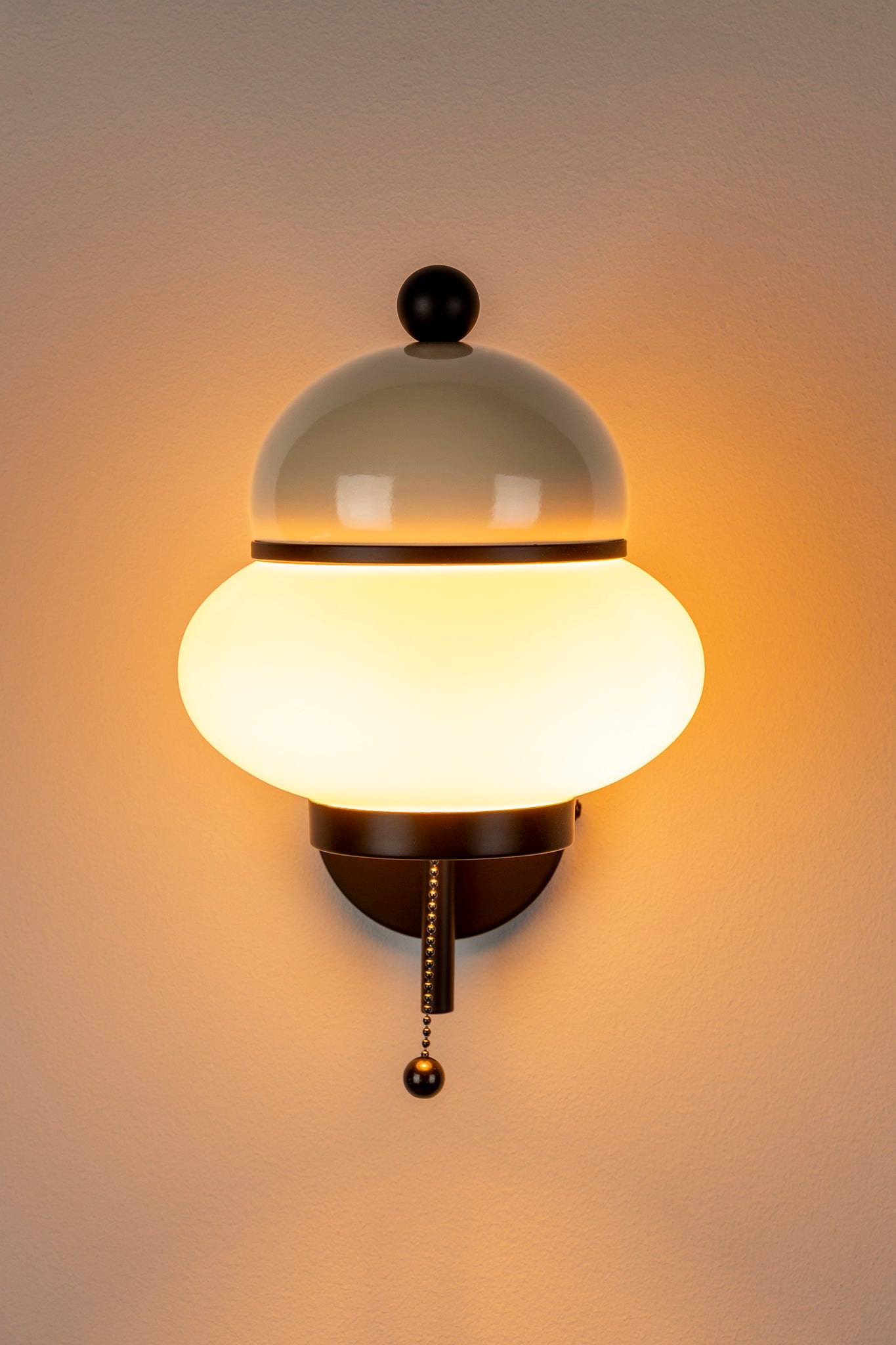 Bumble Wall Lamp