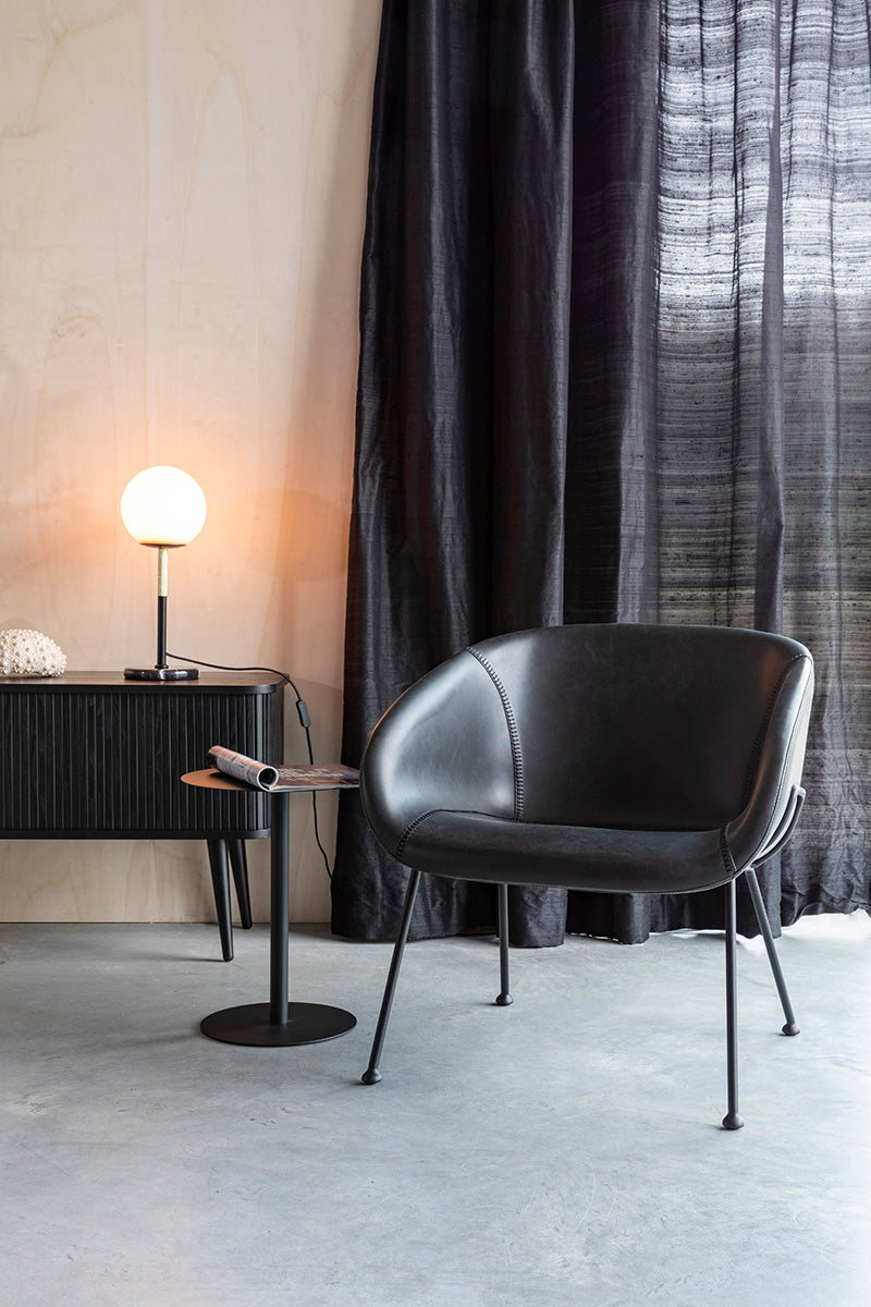 Feston Lounge Chair