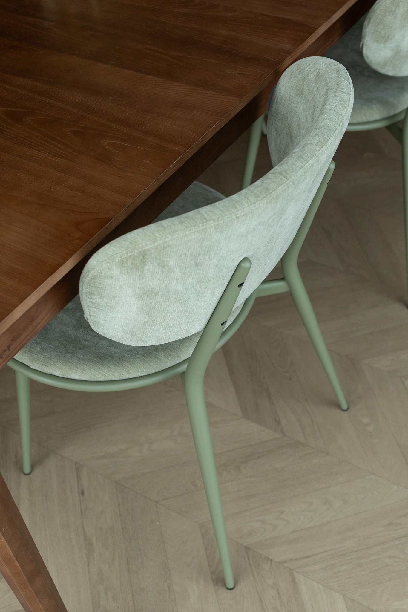 Lieve Chair