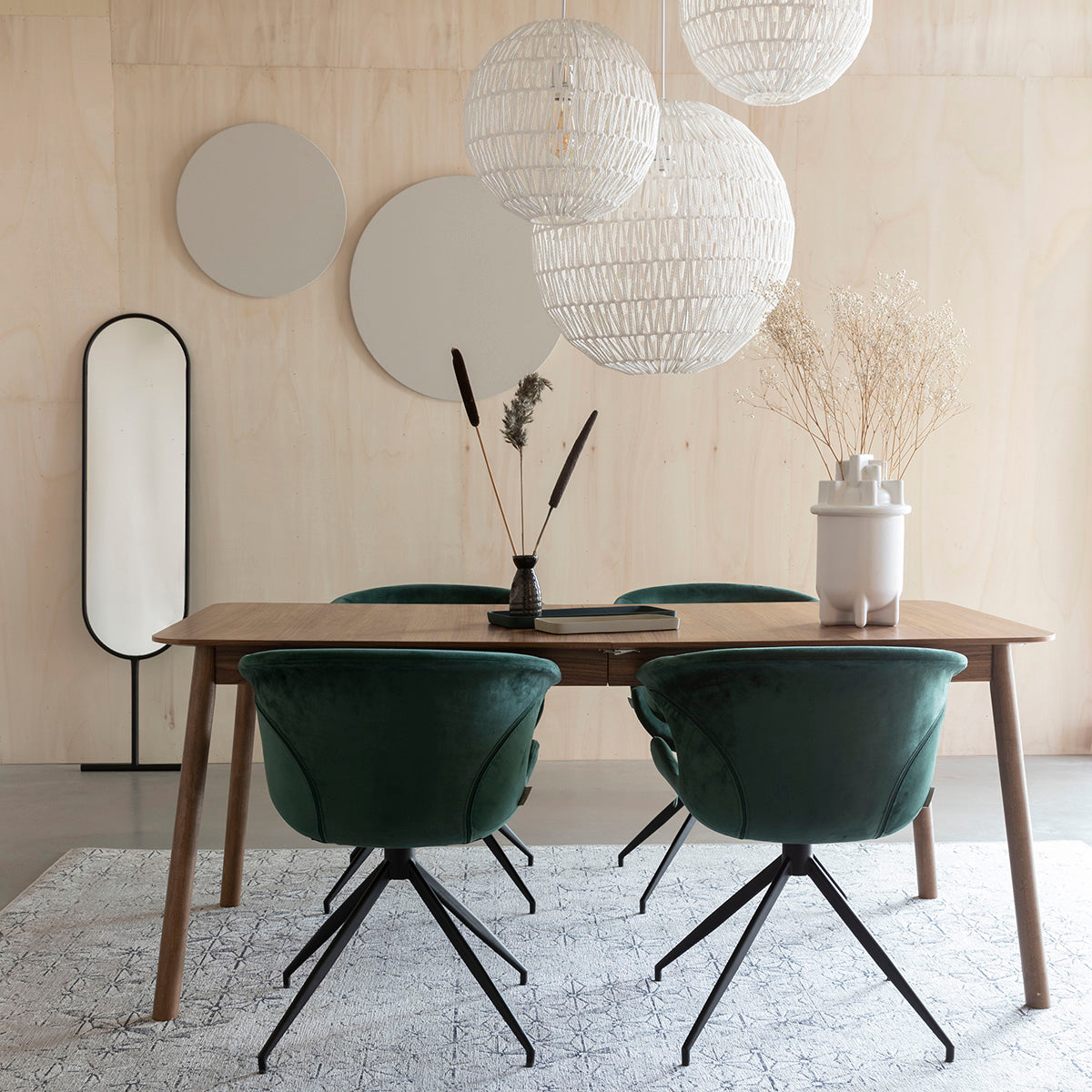 Mia Armchair