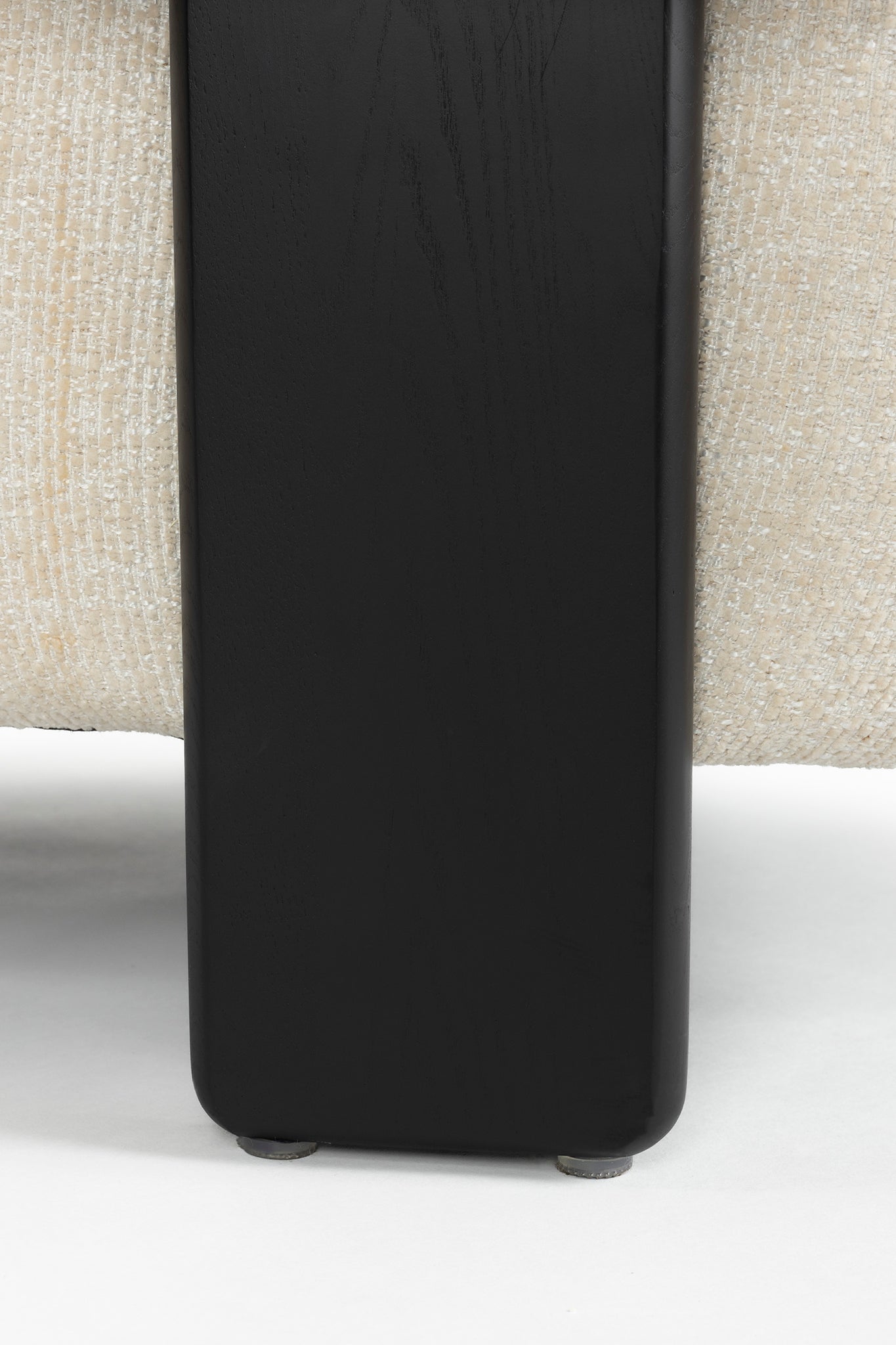 Neil Lounge Chair