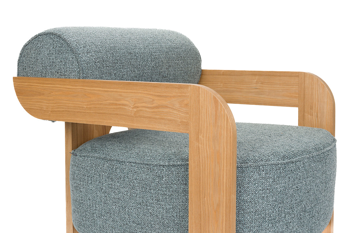 Oolong Lounge Chair