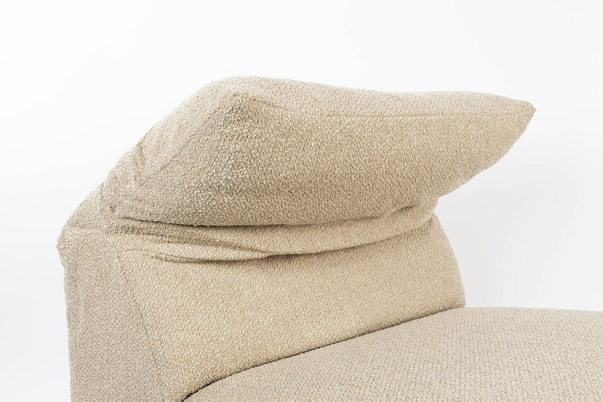 Wings Love Seat
