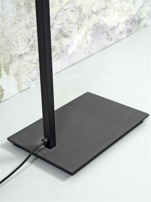 Boston 25 Floor Lamp - WOO .Design