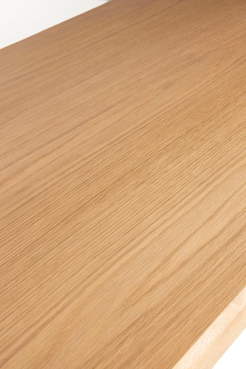 Brave Table - WOO .Design