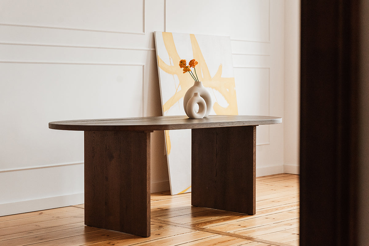 Lars Oval Dining Table