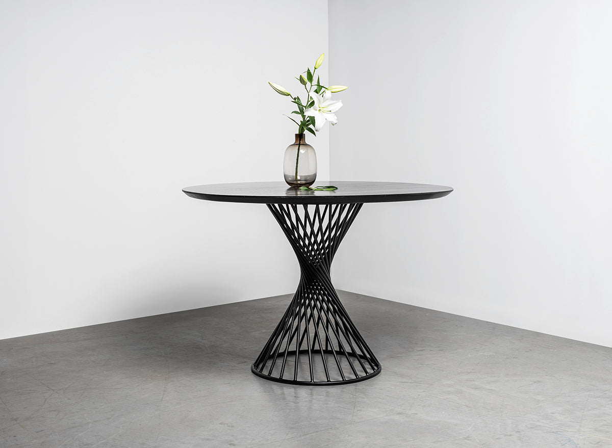 Oliver Round Dining Table